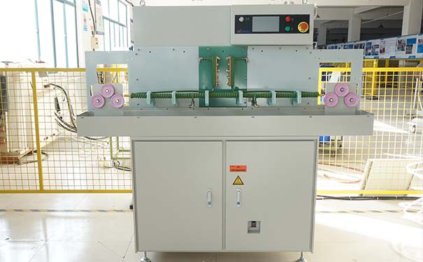 青島海越機電中頻感應加熱設(shè)備