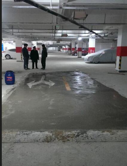 車(chē)庫(kù)地面起砂怎么處理